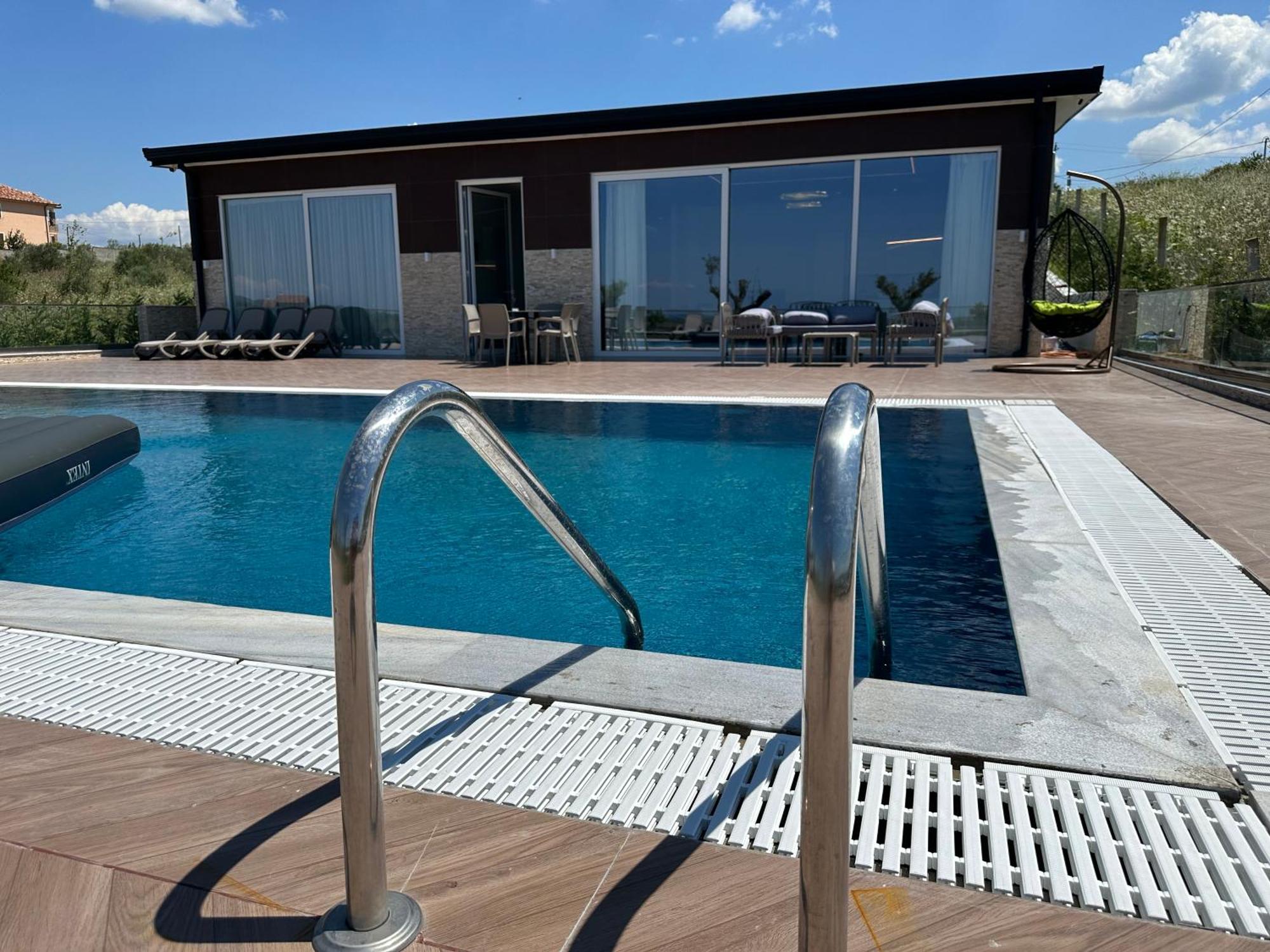 Top Villas Durrës Buitenkant foto