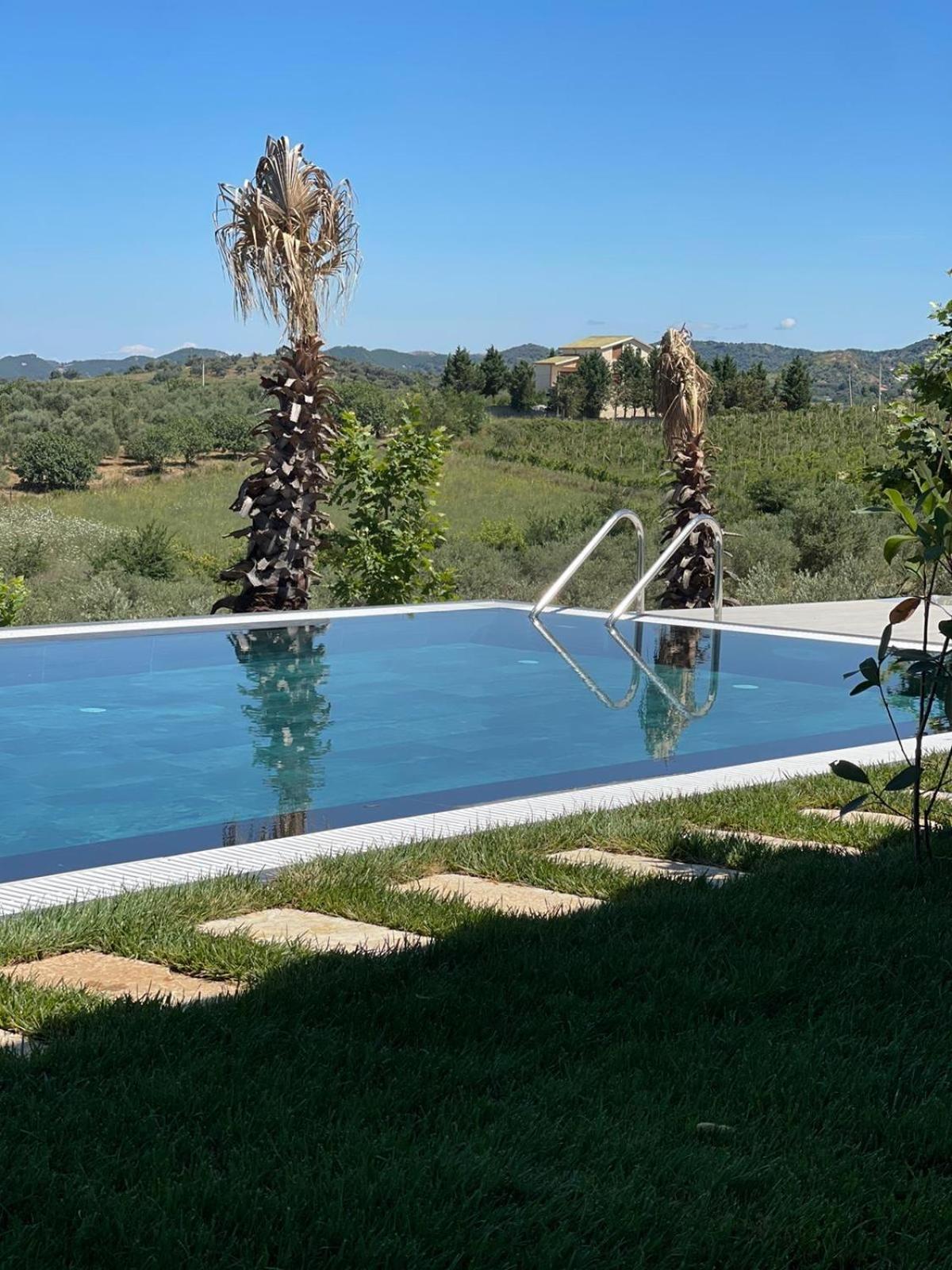 Top Villas Durrës Buitenkant foto