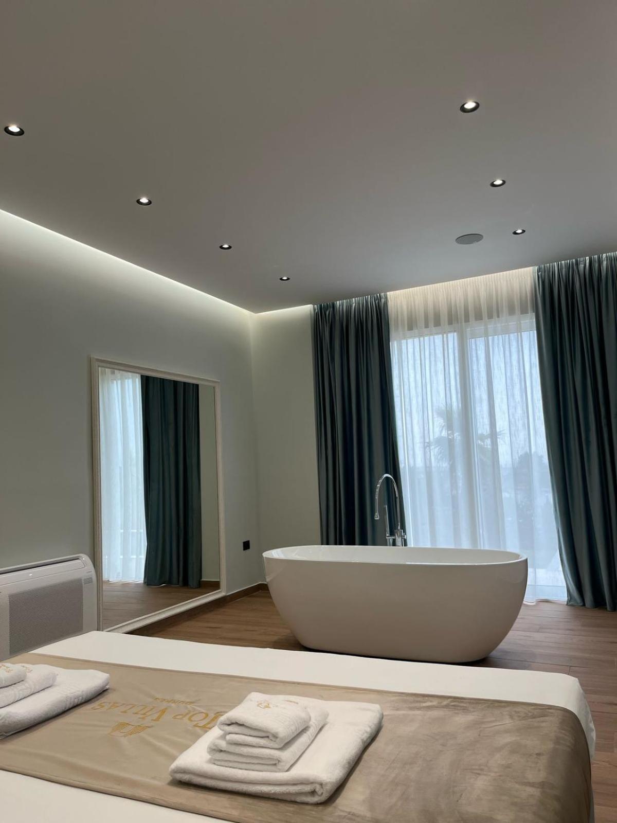 Top Villas Durrës Buitenkant foto
