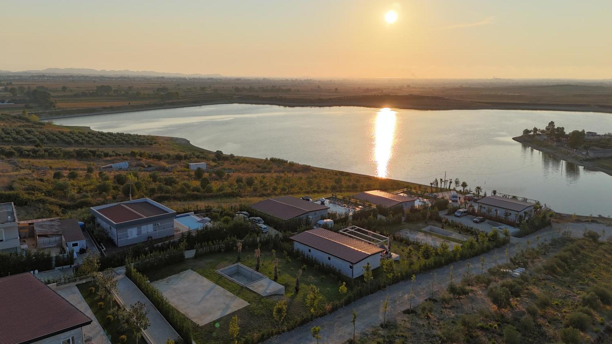 Top Villas Durrës Buitenkant foto